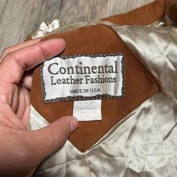Continental Leather Fashions womens jacket - Picture 13 of 13